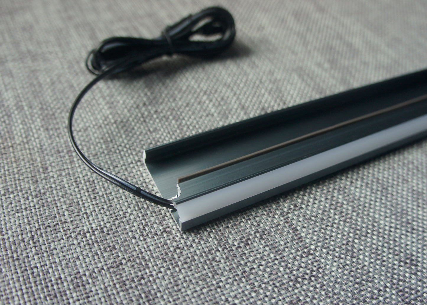 LD1014 板边 45° LED